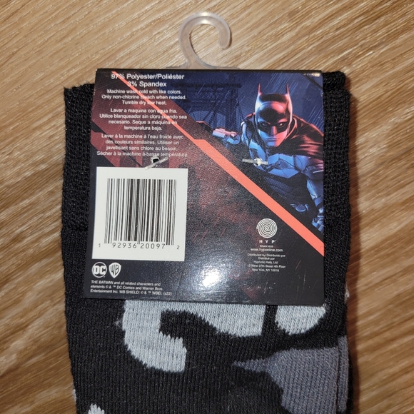 DC Comics The Batman 2-Pack Crew Socks Fits Shoe Size 6-12 New - Picture 5 of 6